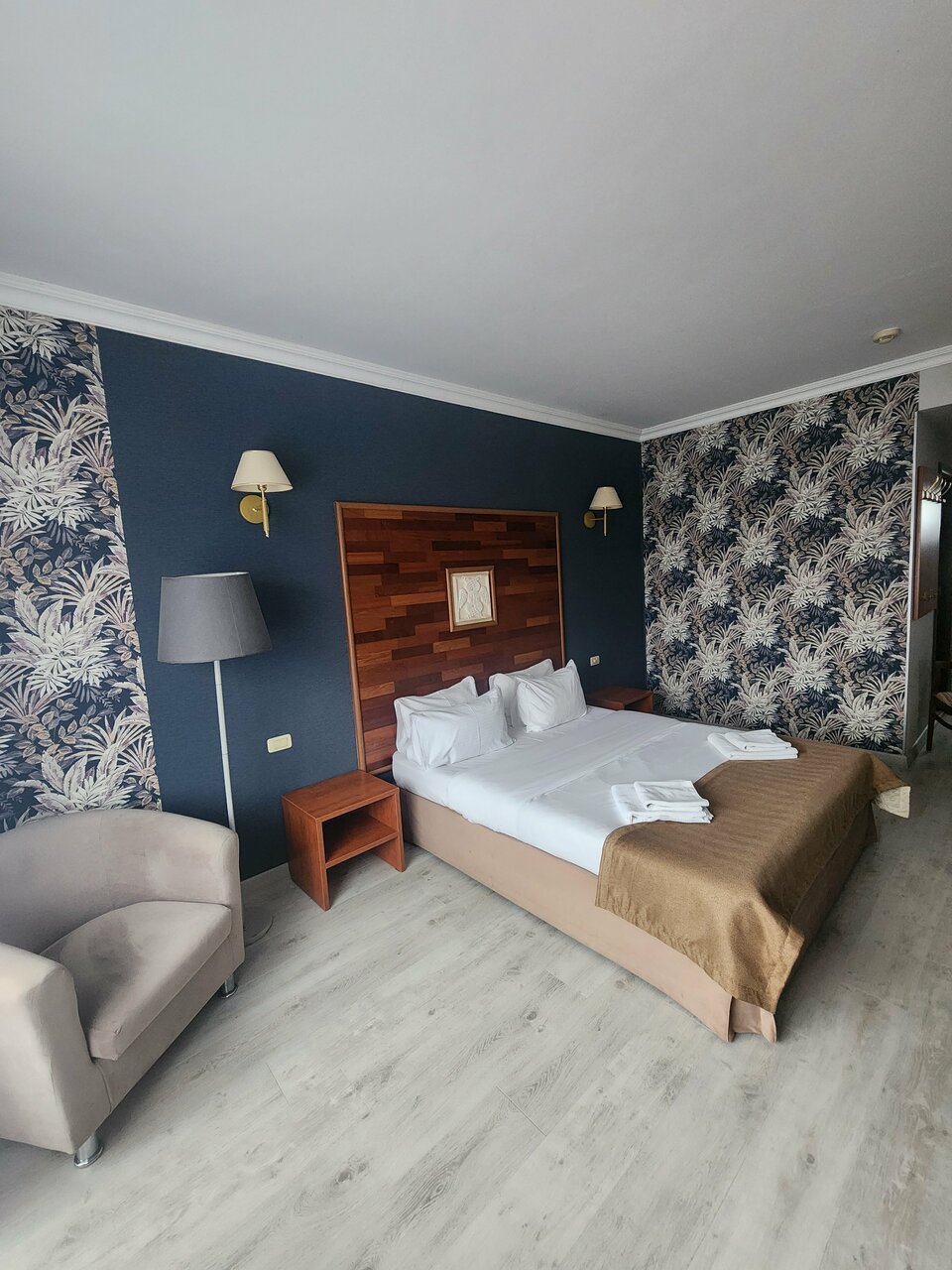 Гостиница Маликон Таганрог-177