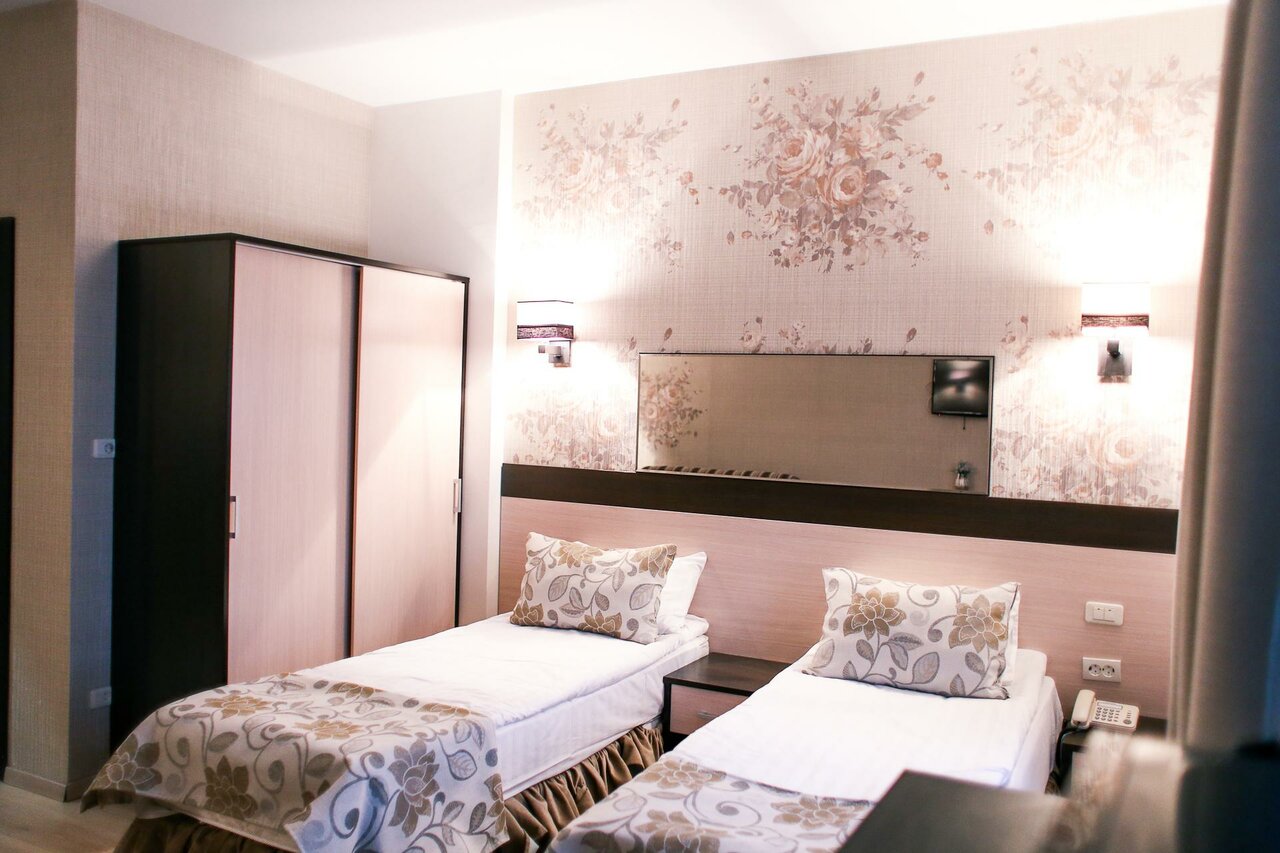 Гостиница Маликон Таганрог-94